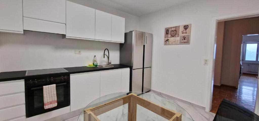 Lugano Lakeview Apartment With Self Check-In & Private Parking On Request Esterno foto