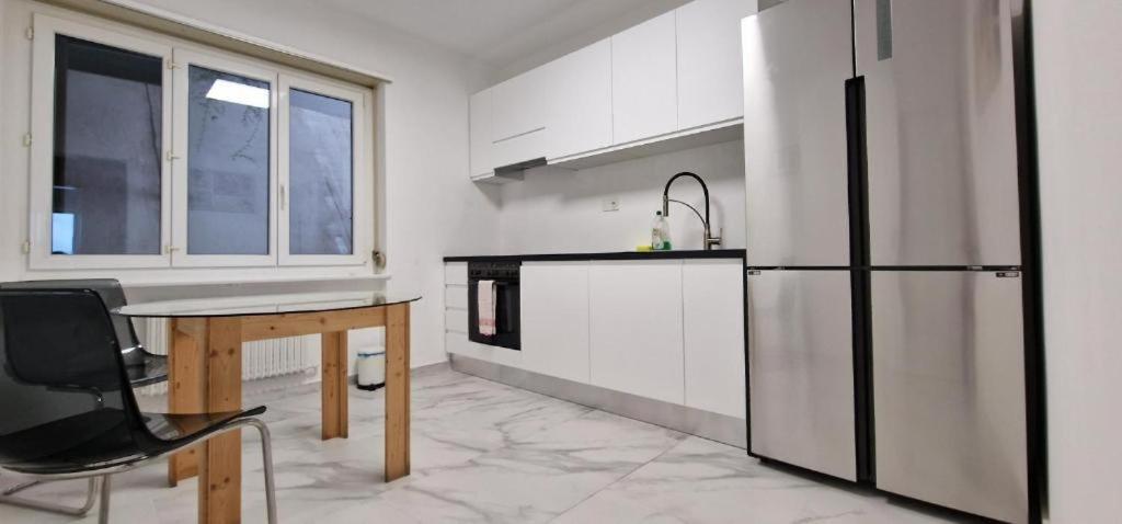 Lugano Lakeview Apartment With Self Check-In & Private Parking On Request Esterno foto